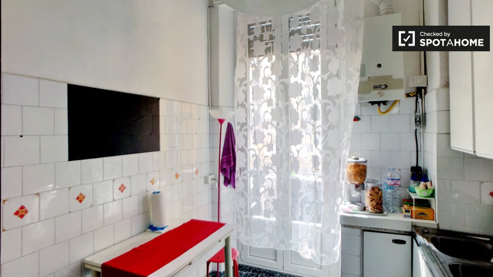 Immagine 10 di Camera condivisa in affitto  in Via Alvise Cadamosto, 20129 Milano MI, Italy a Milano