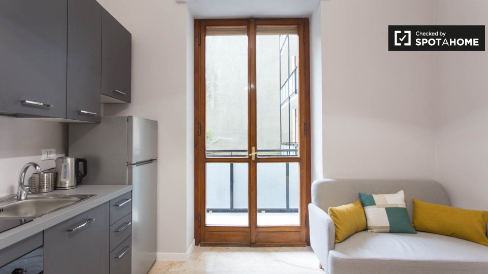 Immagine 5 di Appartamento in affitto  in Via Giuseppe Parini a Milano