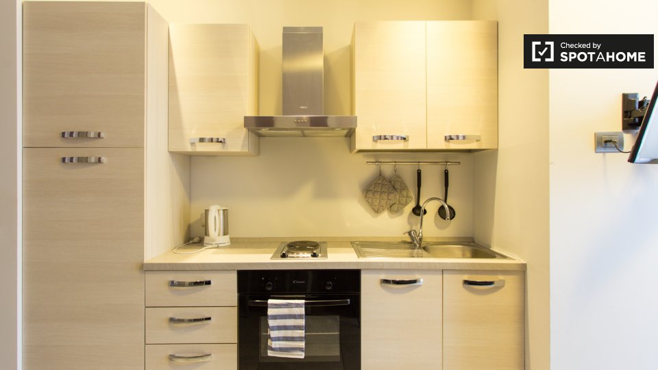 Immagine 9 di Ufficio in affitto  in Via Privata Angiolo Maffucci a Milano