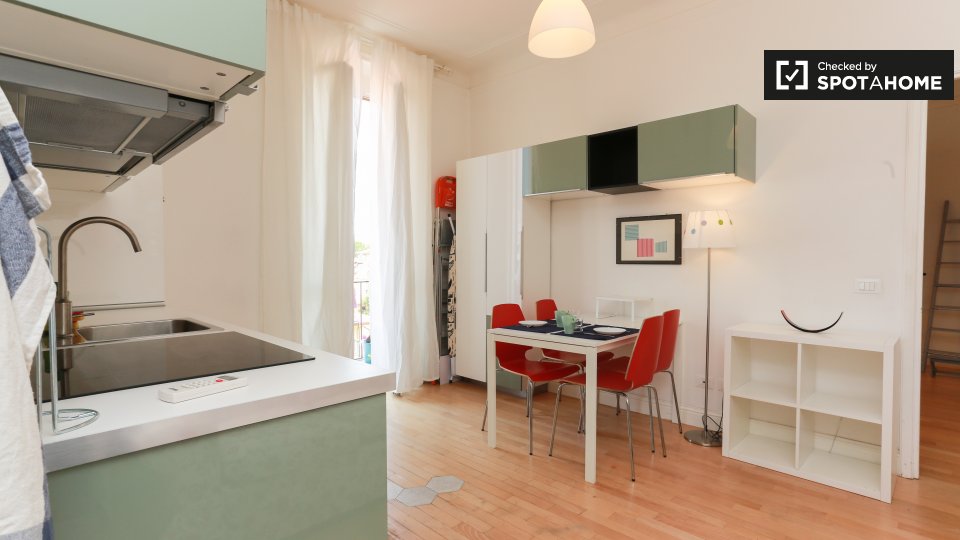 Immagine 3 di Ufficio in affitto  in Via Nicostrato Castellini, 20158 Milano MI, Italy a Milano