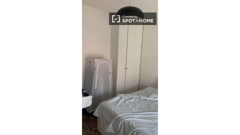 Immagine 5 di Camera condivisa in affitto  in Via Francesco Bianchi, 00133 Roma RM, Italy a Roma