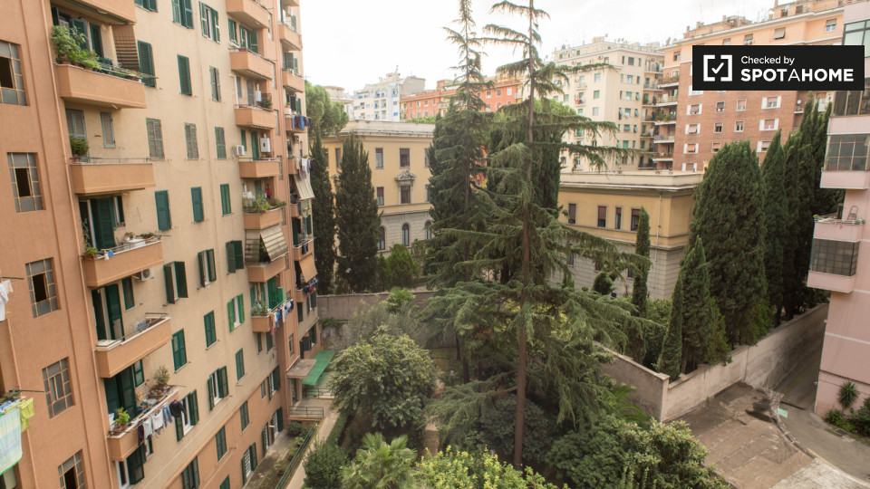 Immagine 11 di Appartamento in affitto  in Via Dacia a Roma