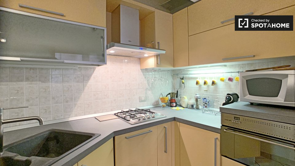 Immagine 8 di Appartamento in affitto  in Via Nicastro, 20137 Milano MI, Italy a Milano