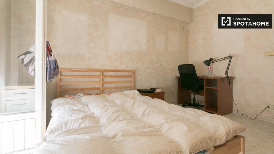 Immagine 2 di Camera condivisa in affitto  in Via delle Cave di Pietralata, 00157 Roma RM, Italy a Roma