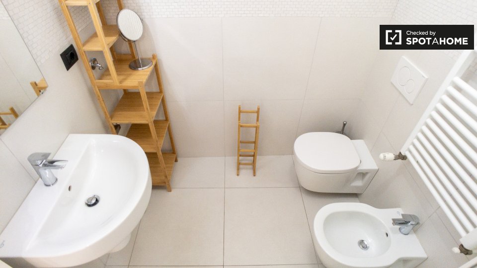 Immagine 17 di Appartamento in affitto  in Via Luigi Mercantini a Milano