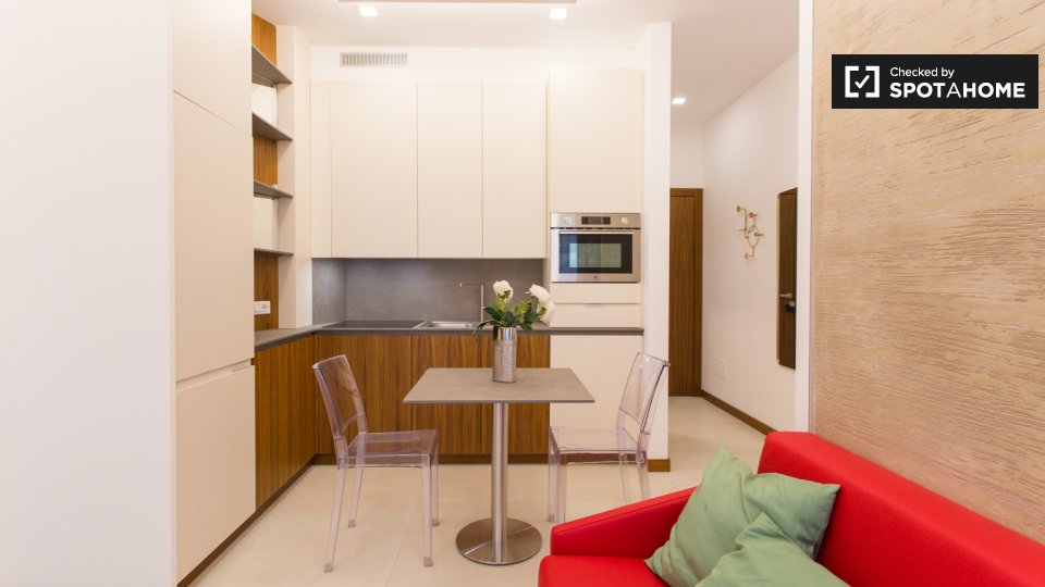 Immagine 5 di Ufficio in affitto  in Corso Italia a Milano