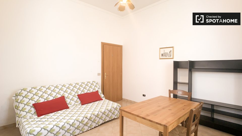 Immagine 1 di Appartamento in affitto  in Via dei Gonzaga, 00163 Roma RM, Italy a Roma