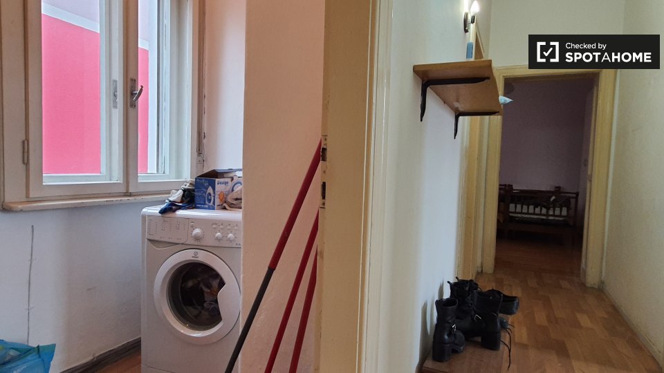 Immagine 17 di Camera condivisa in affitto  in Via Castelbarco a Trento