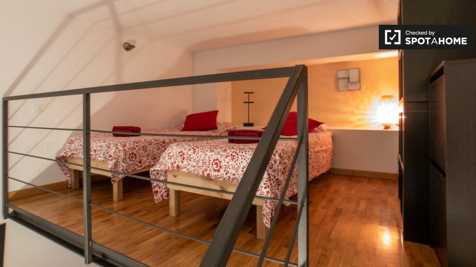 Immagine 3 di Ufficio in affitto  in Via Arena, 20123 Milano MI, Italy a Milano