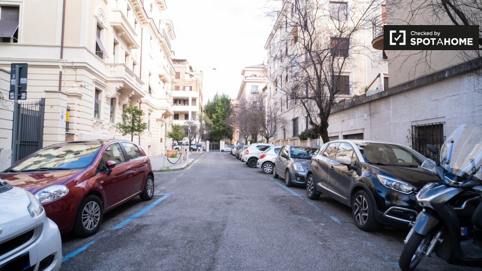 Immagine 19 di Camera condivisa in affitto  in Via Antonio Gallonio, 00161 Roma RM, Italy a Roma