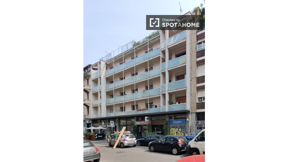 Immagine 19 di Camera condivisa in affitto  in Via Donatello a Milano