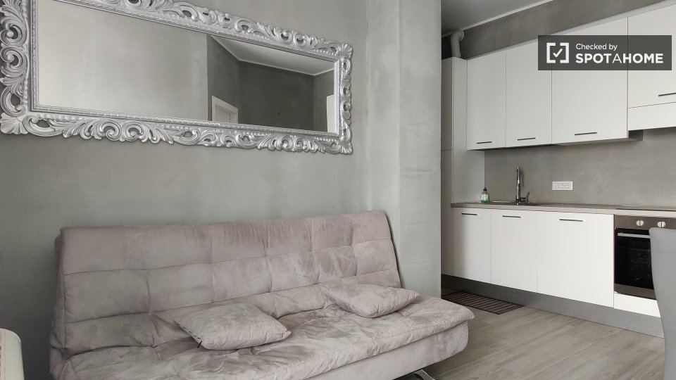 Immagine 7 di Camera condivisa in affitto  in Via Privata San Basilio a Milano