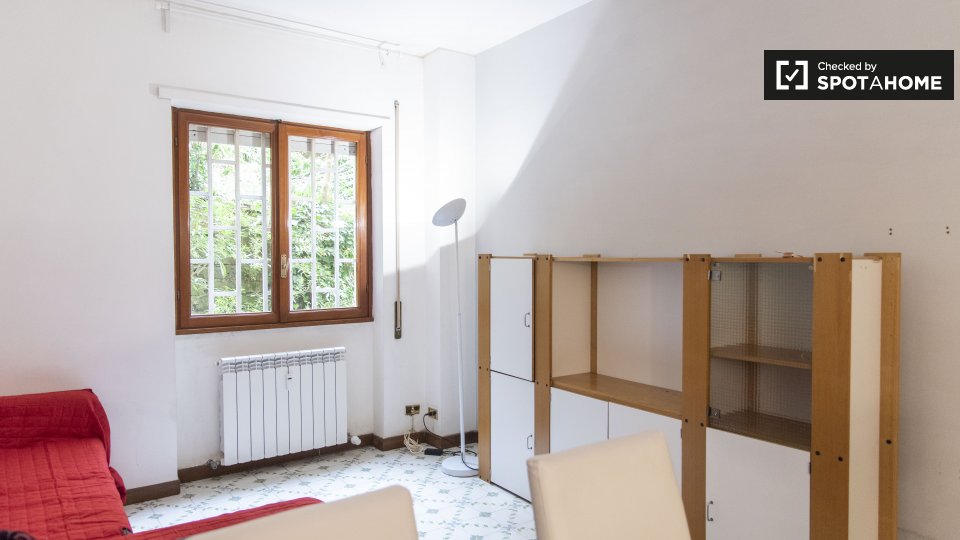 Immagine 16 di Appartamento in affitto  in Via Pieve di Cadore a Roma