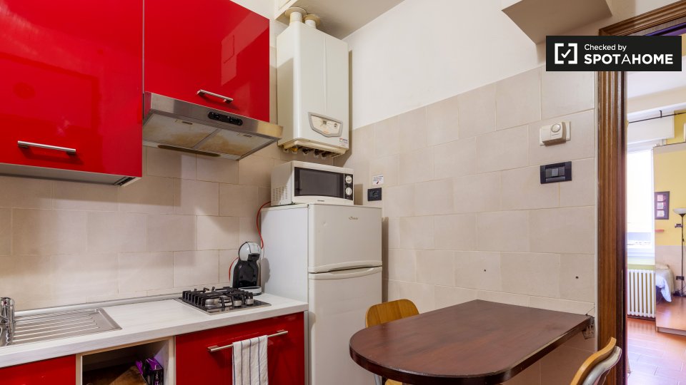 Immagine 5 di Ufficio in affitto  in Via Palestro a Bologna