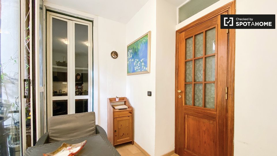 Immagine 19 di Camera condivisa in affitto  in Via Matteo Boiardo a Roma