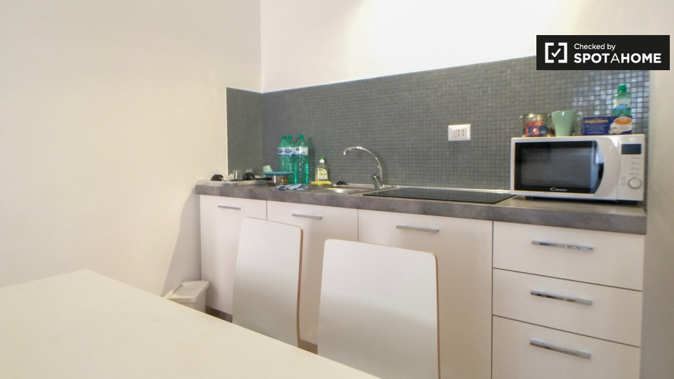 Immagine 5 di Appartamento in affitto  in Via Belsiana a Roma