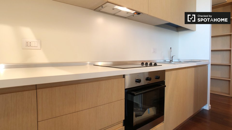 Immagine 11 di Ufficio in affitto  in Via Carlo Imbonati, 20159 Milano MI, Italy a Milano