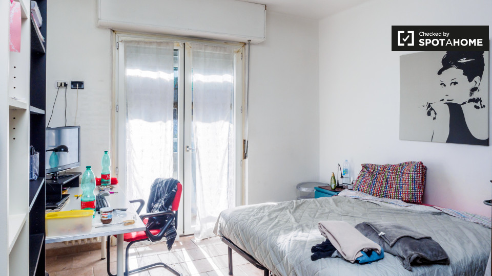 Immagine 7 di Camera condivisa in affitto  in Largo Caccia Dominioni a Milano