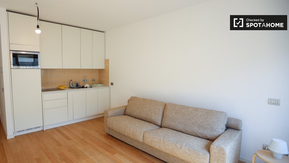 Immagine 3 di Ufficio in affitto  in Via Lodovico Muratori, 20135 Comune di Milano MI, Italy a Milano