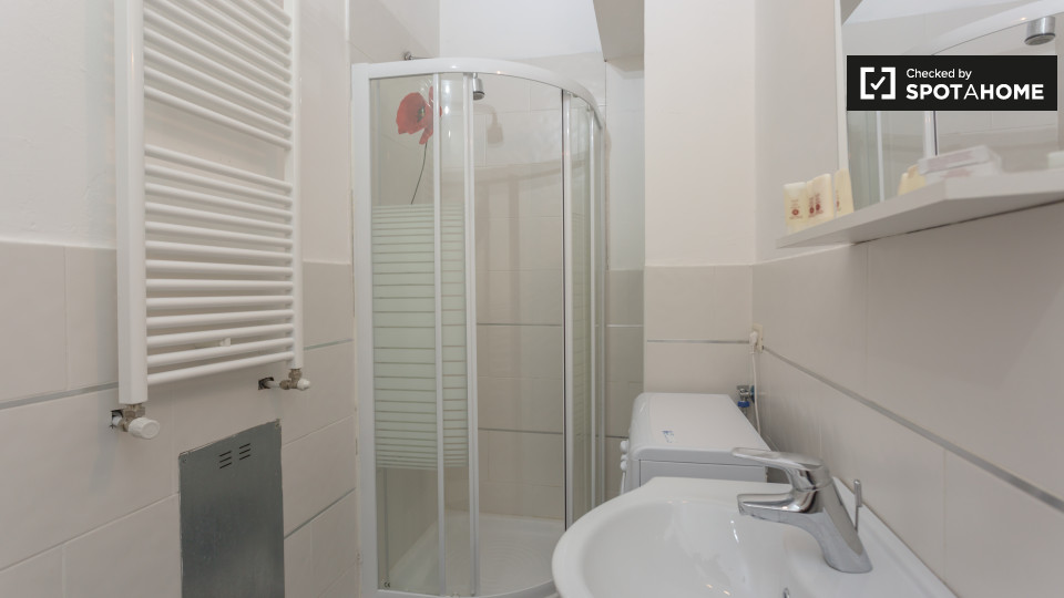 Immagine 13 di Ufficio in affitto  in Via Privata Carlo Montanari a Milano