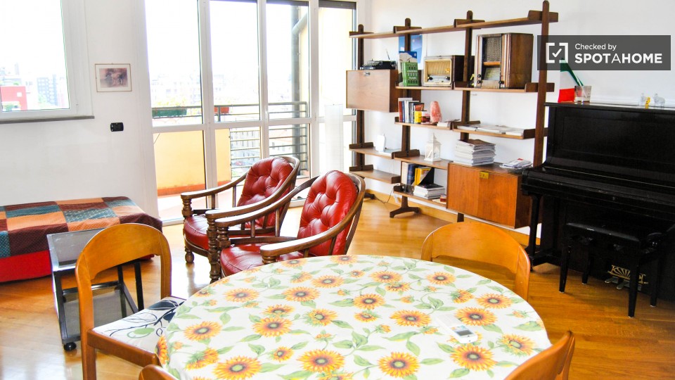 Immagine 3 di Appartamento in affitto  in via Sannio a Milano