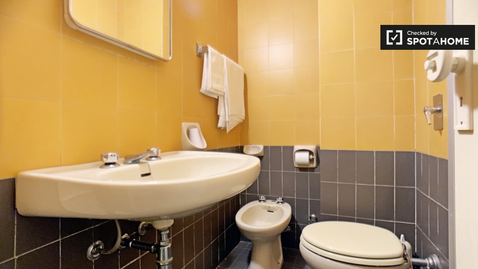 Immagine 7 di Ufficio in affitto  in Via Privata Viserba, 20126 Milano MI, Italy a Milano