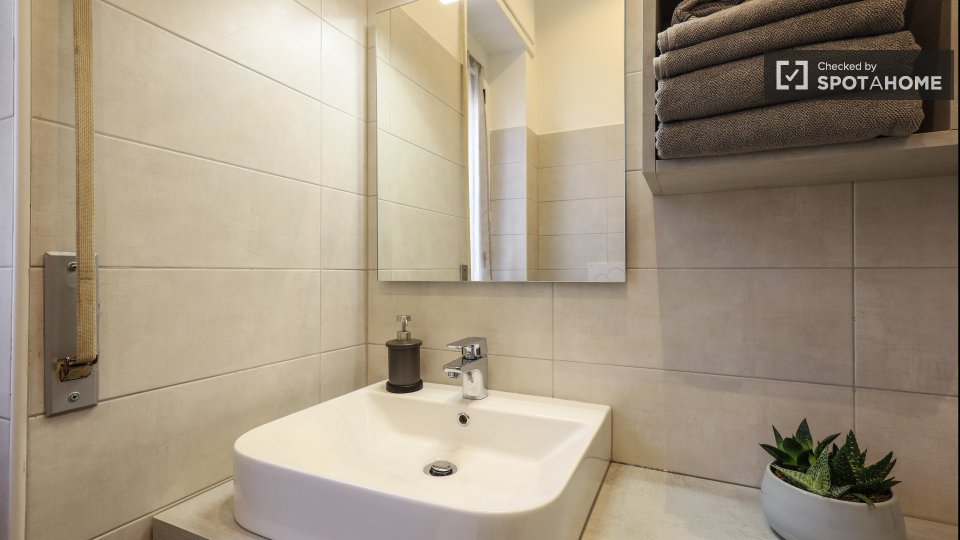 Immagine 16 di Appartamento in affitto  in Via Eugenio Curiel a Rozzano