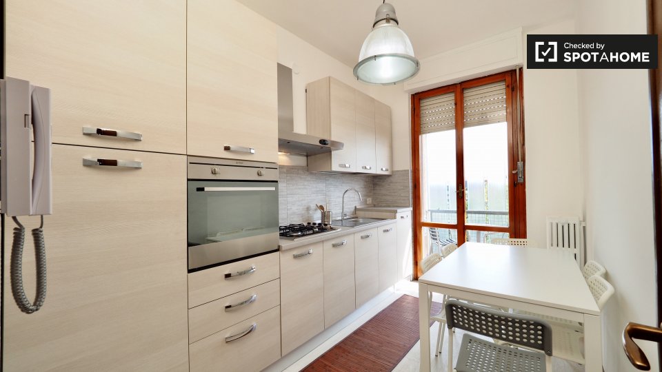 Immagine 8 di Camera condivisa in affitto  in Via Sapri a Milano