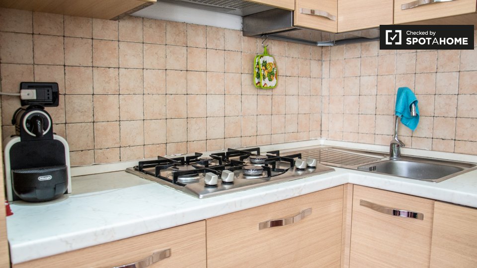 Immagine 4 di Appartamento in affitto  in Via Monte Popera a Milano