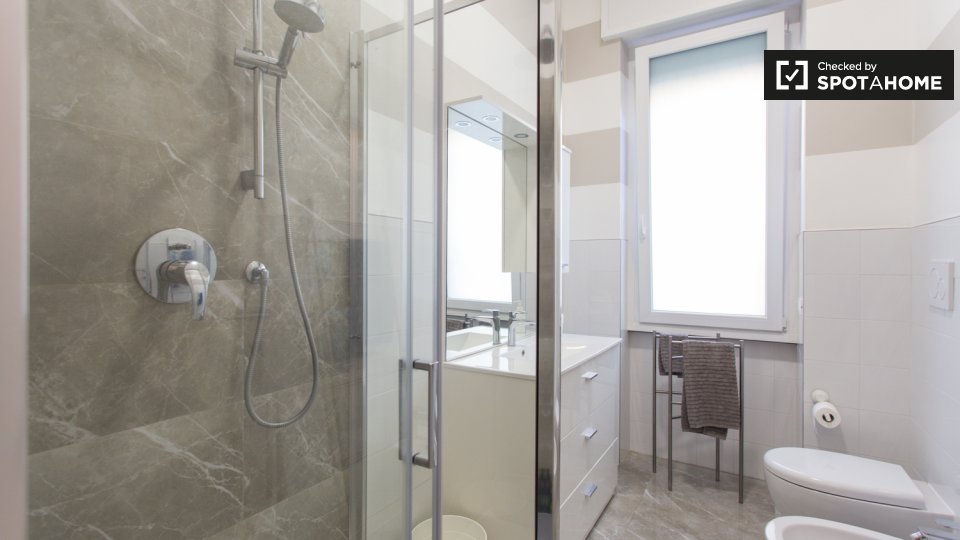Immagine 13 di Camera condivisa in affitto  in Via Disciplini, 20123 Milano MI, Italy a Milano