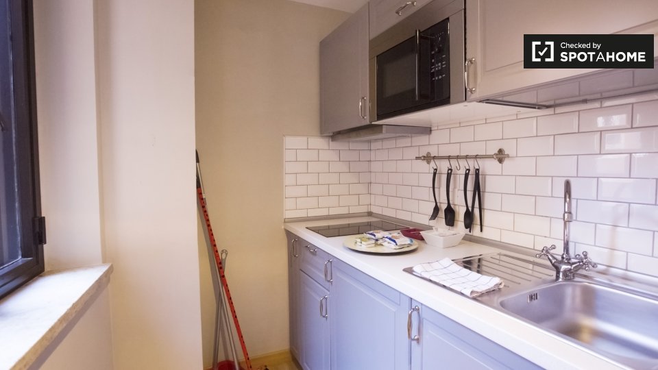 Immagine 11 di Ufficio in affitto  in Piazza di S. Egidio a Roma