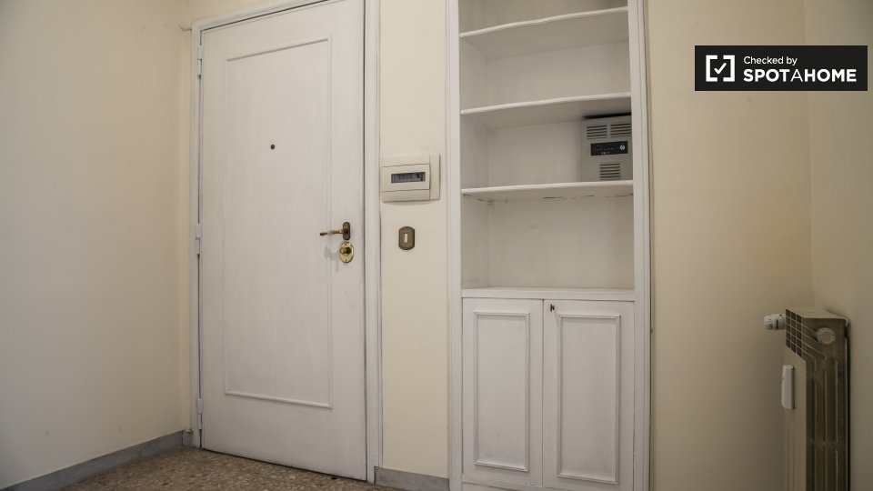 Immagine 16 di Camera condivisa in affitto  in Via Angelo Emo, 00136 Roma RM, Italy a Roma