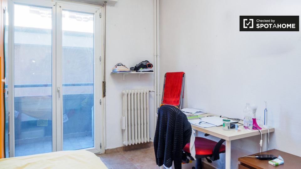 Immagine 14 di Camera condivisa in affitto  in Largo Caccia Dominioni a Milano