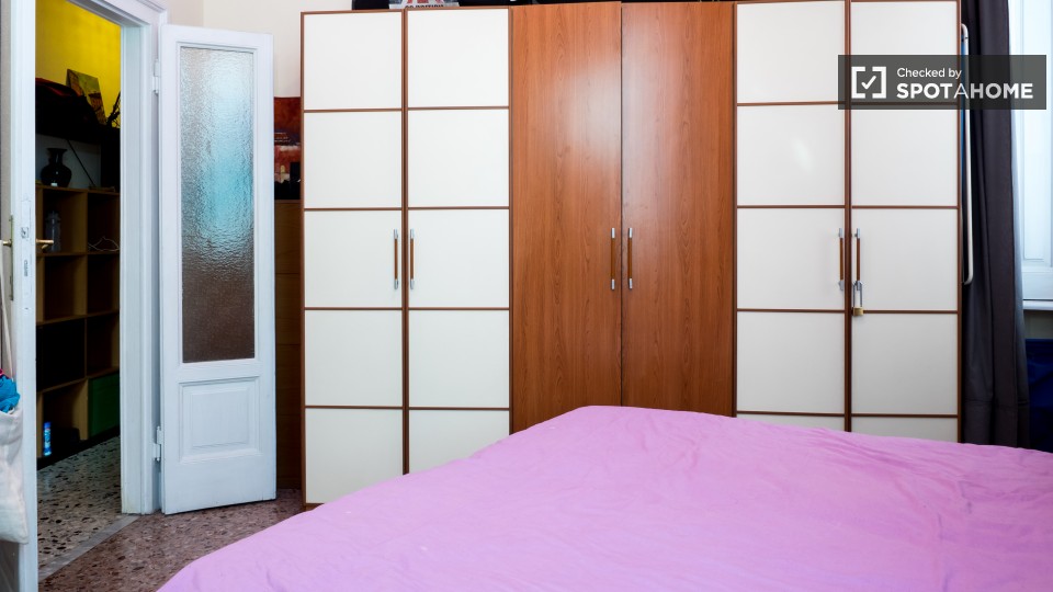 Immagine 5 di Camera condivisa in affitto  in Viale Edoardo Jenner a Milano