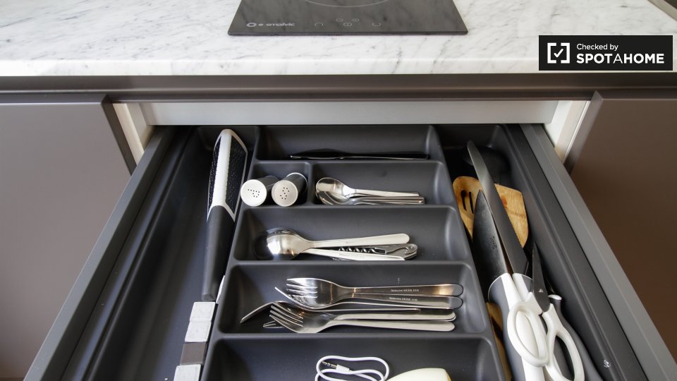 Immagine 12 di Appartamento in affitto  in Via Giuseppe Luigi Lagrange, 10123 Torino TO, Italy a Torino