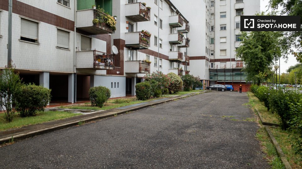 Immagine 19 di Camera condivisa in affitto  in Via Lucca, 20152 Milano MI, Italy a Milano