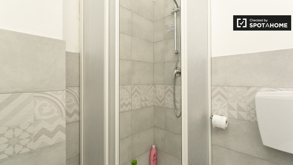 Immagine 14 di Camera condivisa in affitto  in Via Francesco Caracciolo, 20155 Milano MI, Italy a Milano