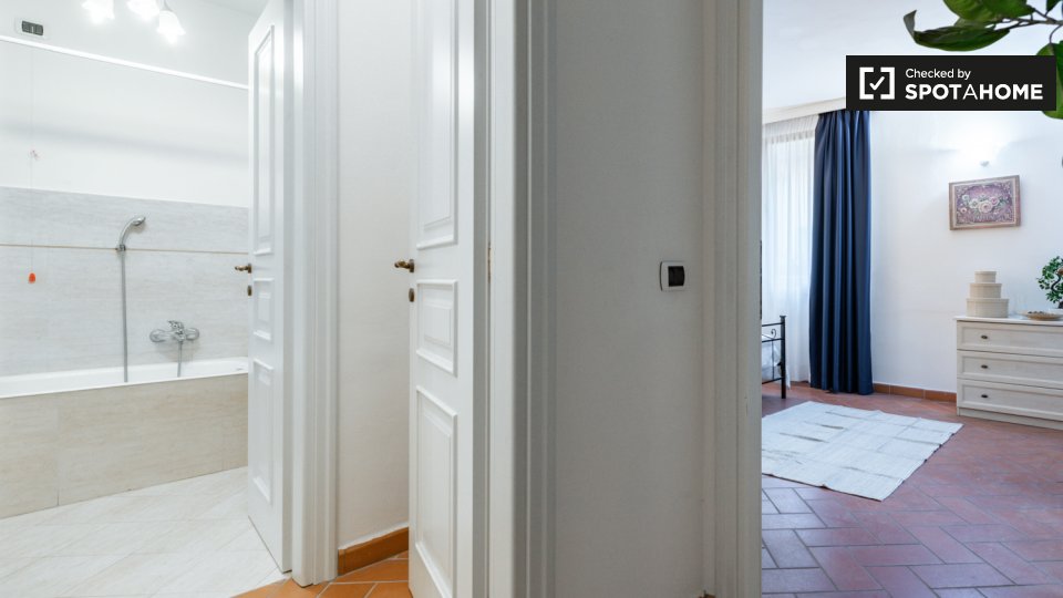 Immagine 9 di Appartamento in affitto  in Via Ghibellina a Firenze