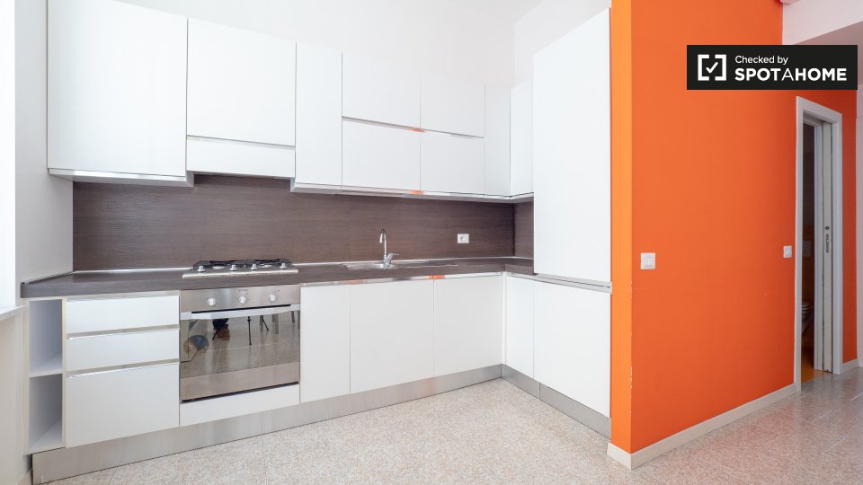 Immagine 5 di Appartamento in affitto  in Via Archimede, 20129 Milano MI, Italy a Milano