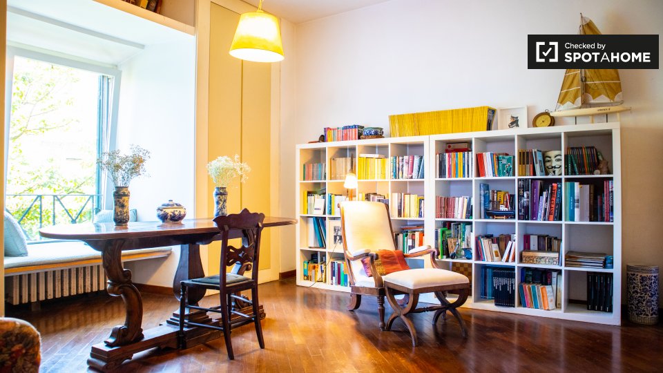 Immagine 7 di Appartamento in affitto  in Via Garibaldi, 89, 00165 Roma RM, Italy a Roma