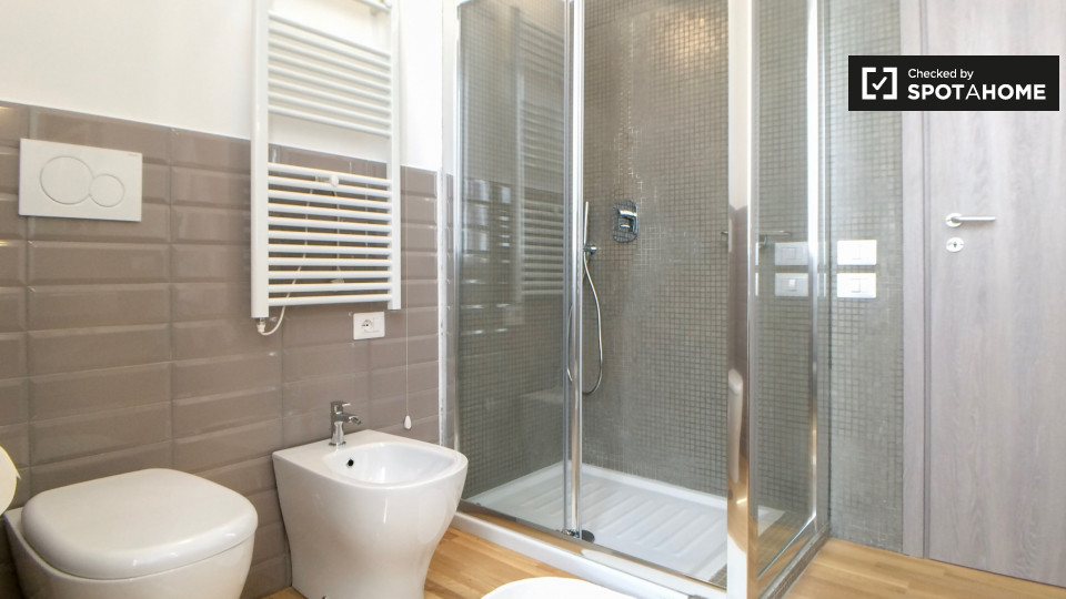 Immagine 14 di Appartamento in affitto  in Via Belsiana a Roma