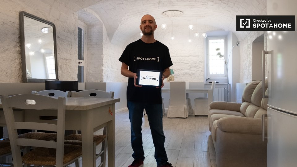 Immagine 14 di Appartamento in affitto  in Via dei Giovi a Roma