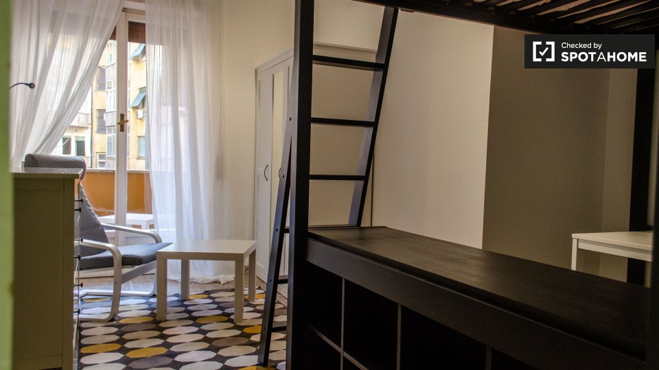 Immagine 6 di Camera condivisa in affitto  in Circonvallazione Nomentana a Roma