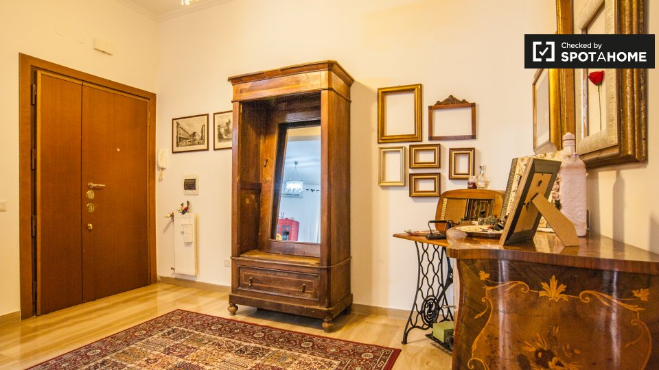 Immagine 15 di Camera condivisa in affitto  in Via Giuseppe Allievo, 00135 Roma RM, Italy a Roma