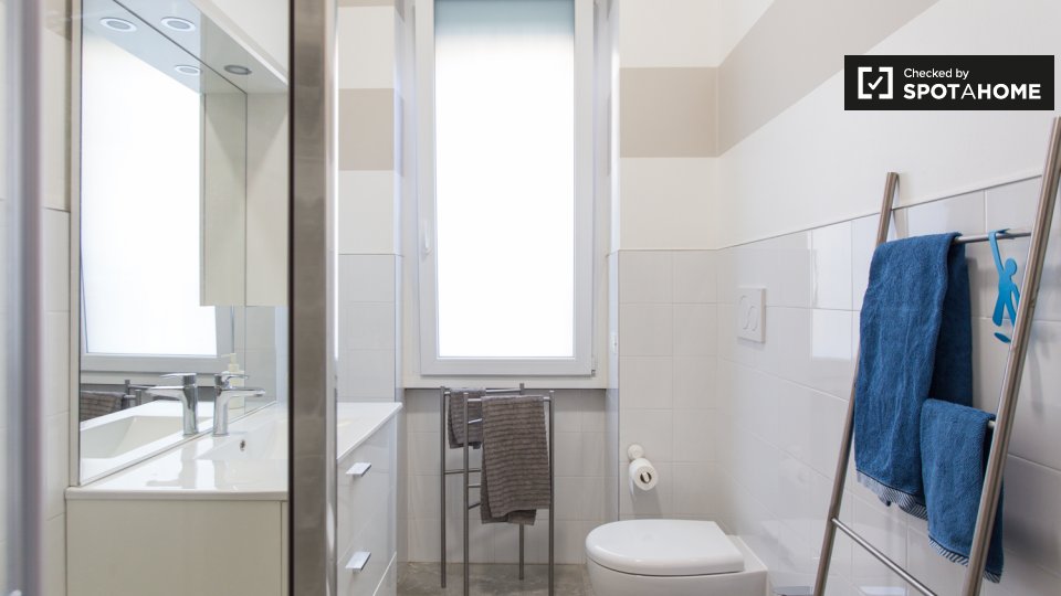 Immagine 12 di Camera condivisa in affitto  in Via Disciplini, 20123 Milano MI, Italy a Milano