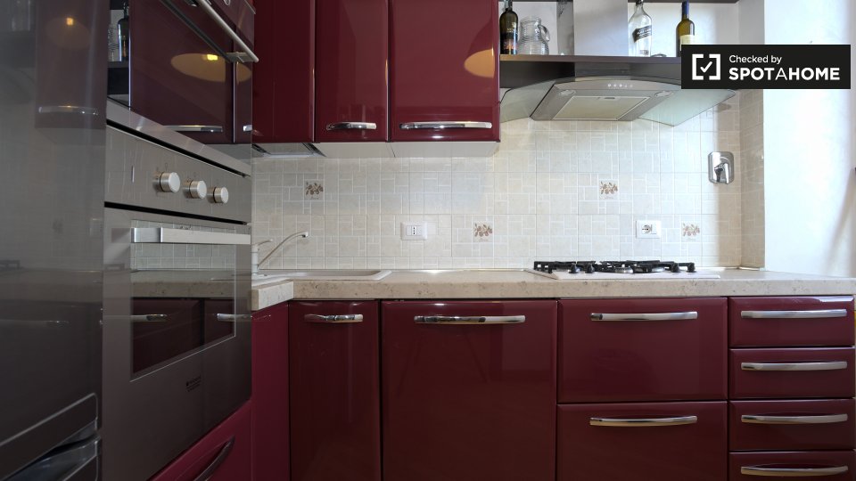 Immagine 10 di Camera condivisa in affitto  in Via Monselice a Roma