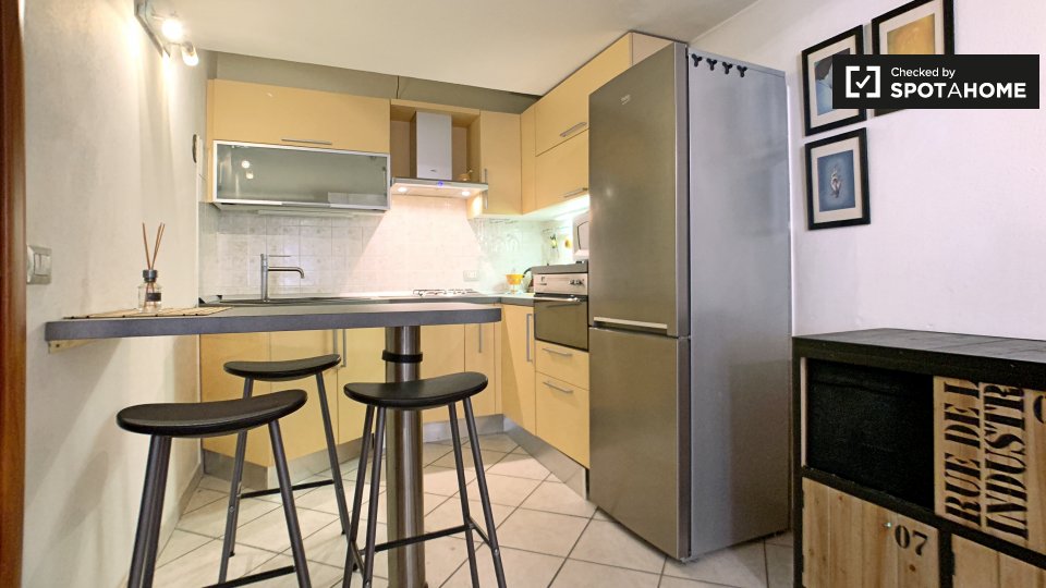 Immagine 6 di Appartamento in affitto  in Via Nicastro, 20137 Milano MI, Italy a Milano