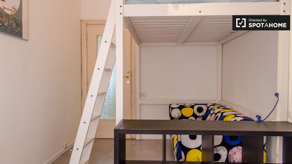 Immagine 4 di Camera condivisa in affitto  in Circonvallazione Nomentana a Roma