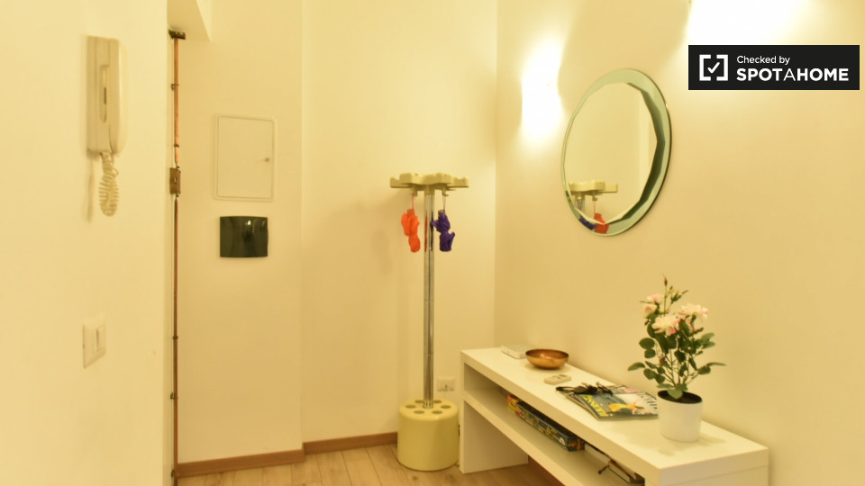 Immagine 11 di Camera condivisa in affitto  in Via Anton da Noli a Roma