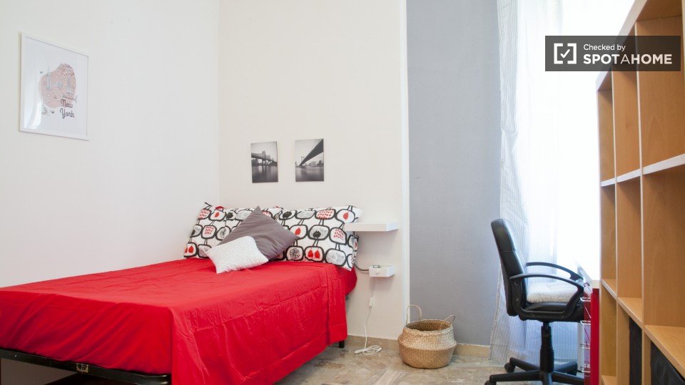 Immagine 1 di Camera condivisa in affitto  in Viale Libia a Roma